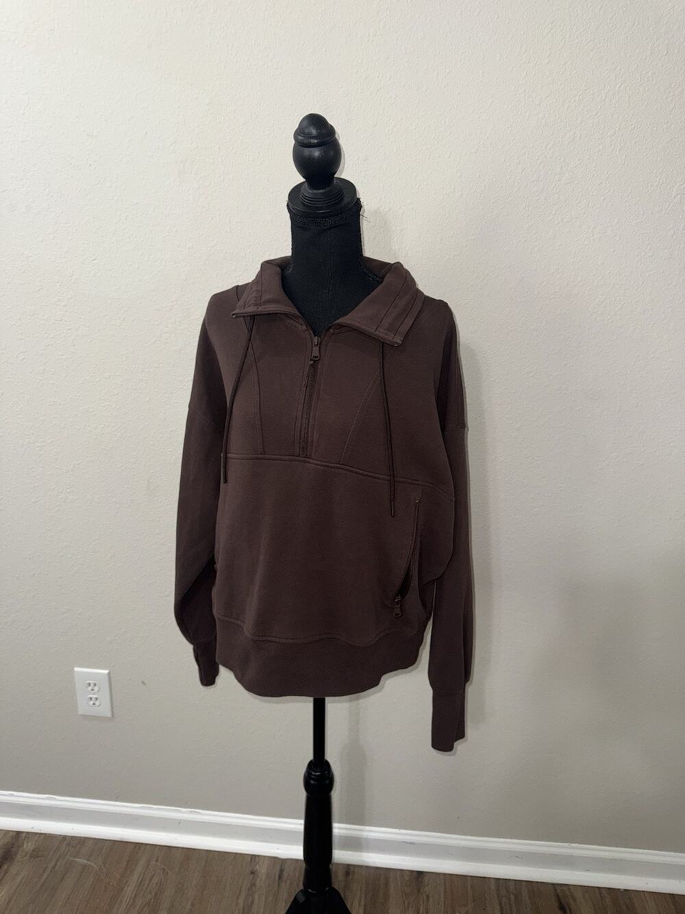 Old Navy Active Dynamic Fleece Half Zip Sweatshirt Thumbholes Size XL Brown